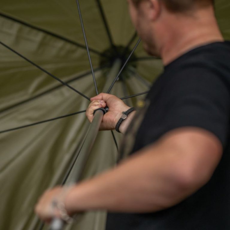 Avid Revolve 3m Brolly